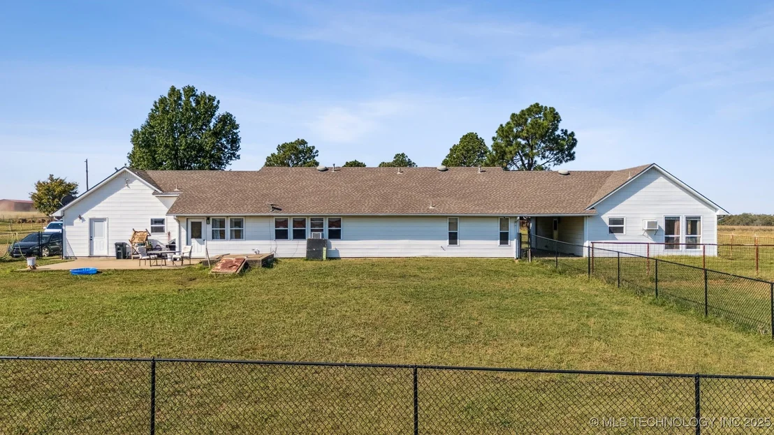 Photo of 109159 S 4210 Road