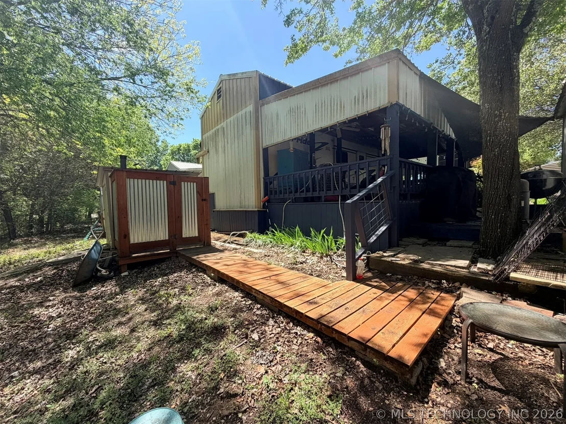Photo of 280 Cedar Blue