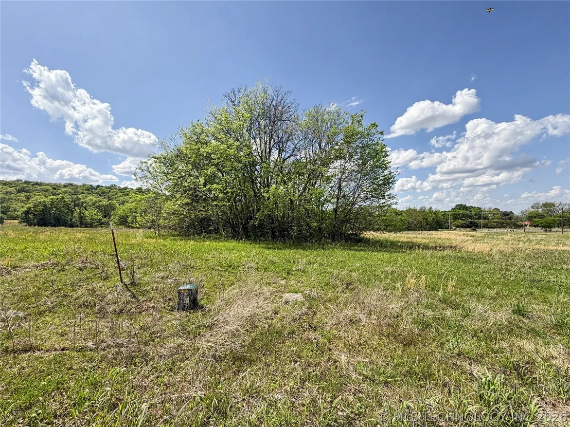 Photo of 428 S Thunder Road