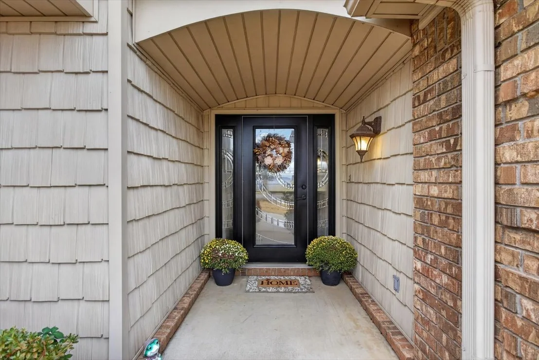 Photo of 23570 Wolf Valley Road