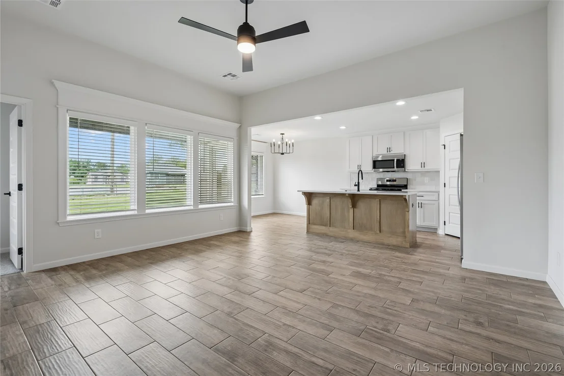 Photo of 1121 E Cherry Street