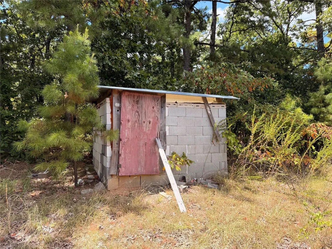 Photo of 16508 Round Mountain Road