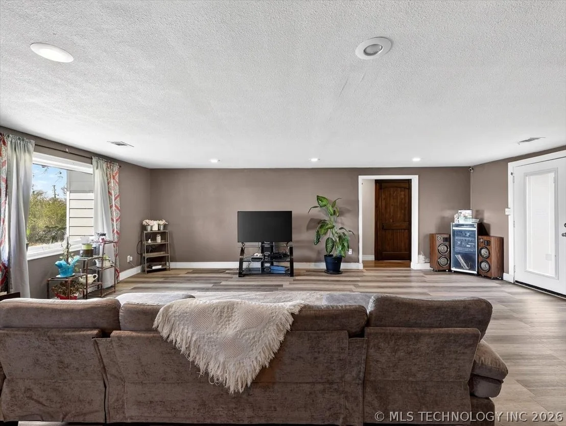 Photo of 602 Martindale Lane