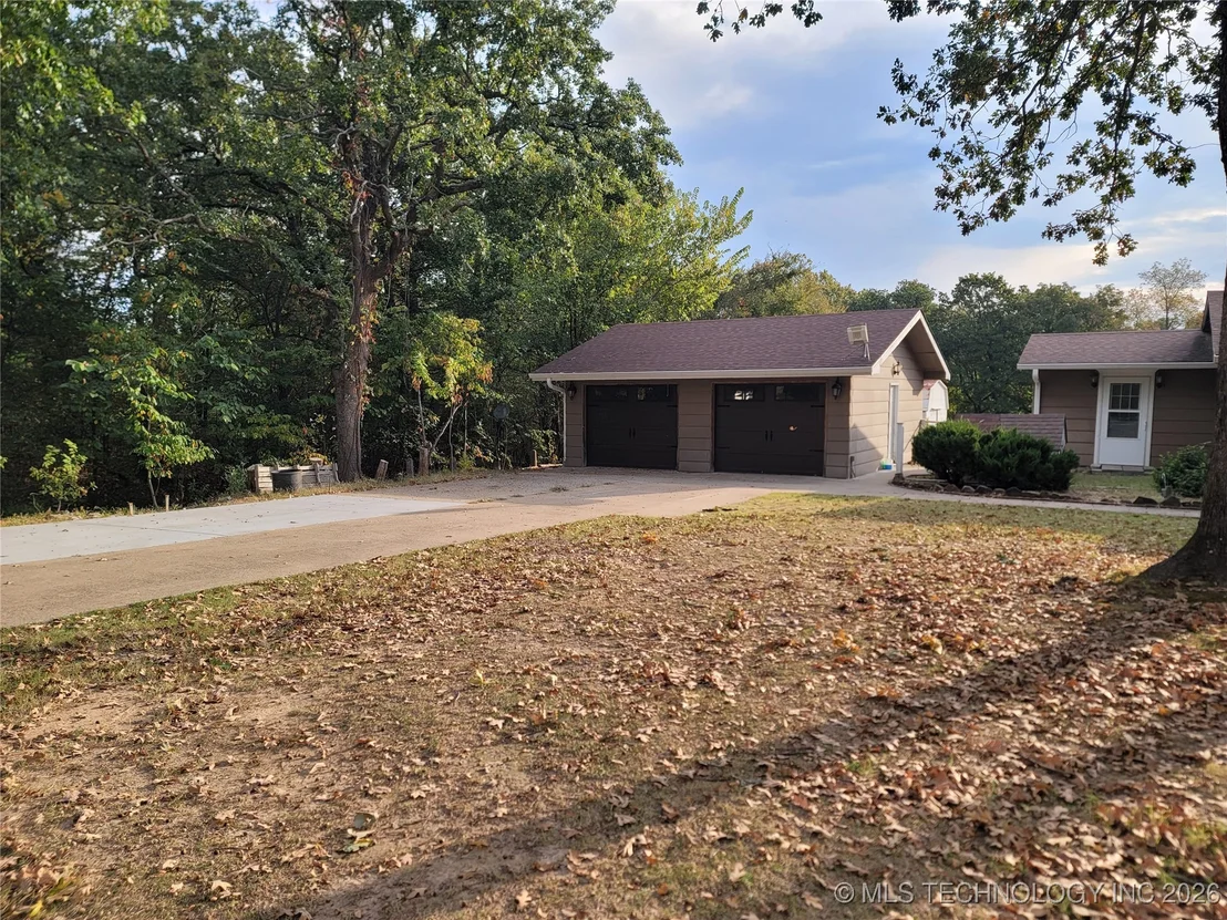 Photo of 395 Bower Road