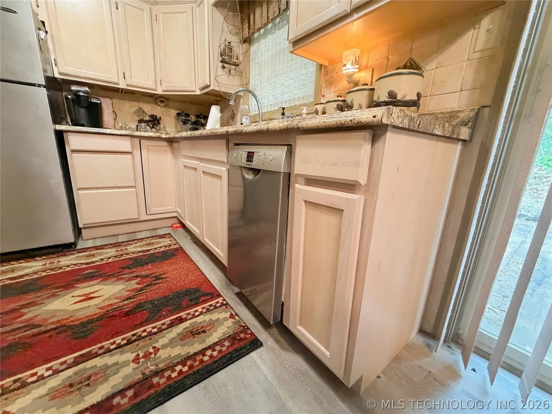 Photo of 445490 Indian Road