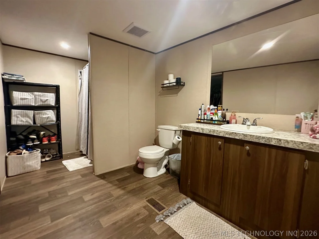 Photo of 12163 Snell