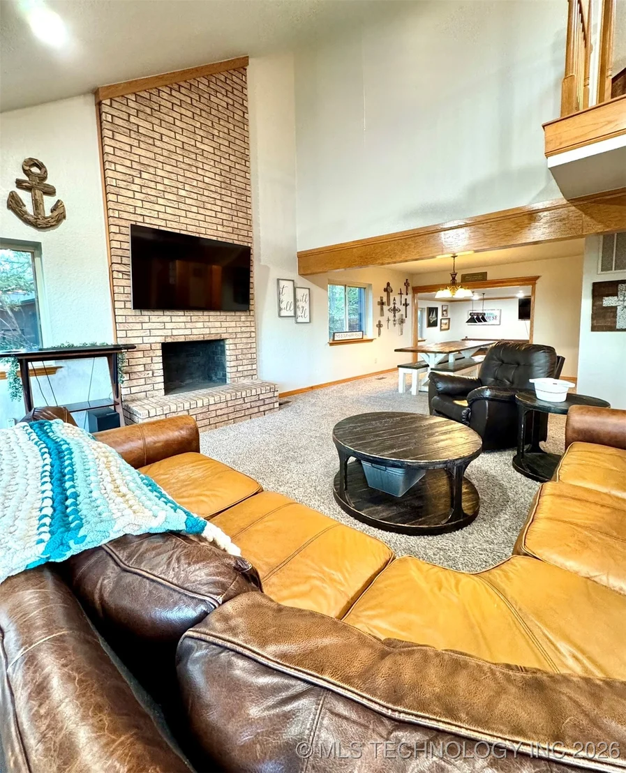 Photo of 1048 Robin Hood Road