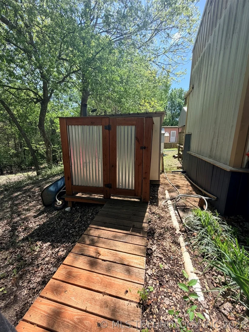 Photo of 280 Cedar Blue