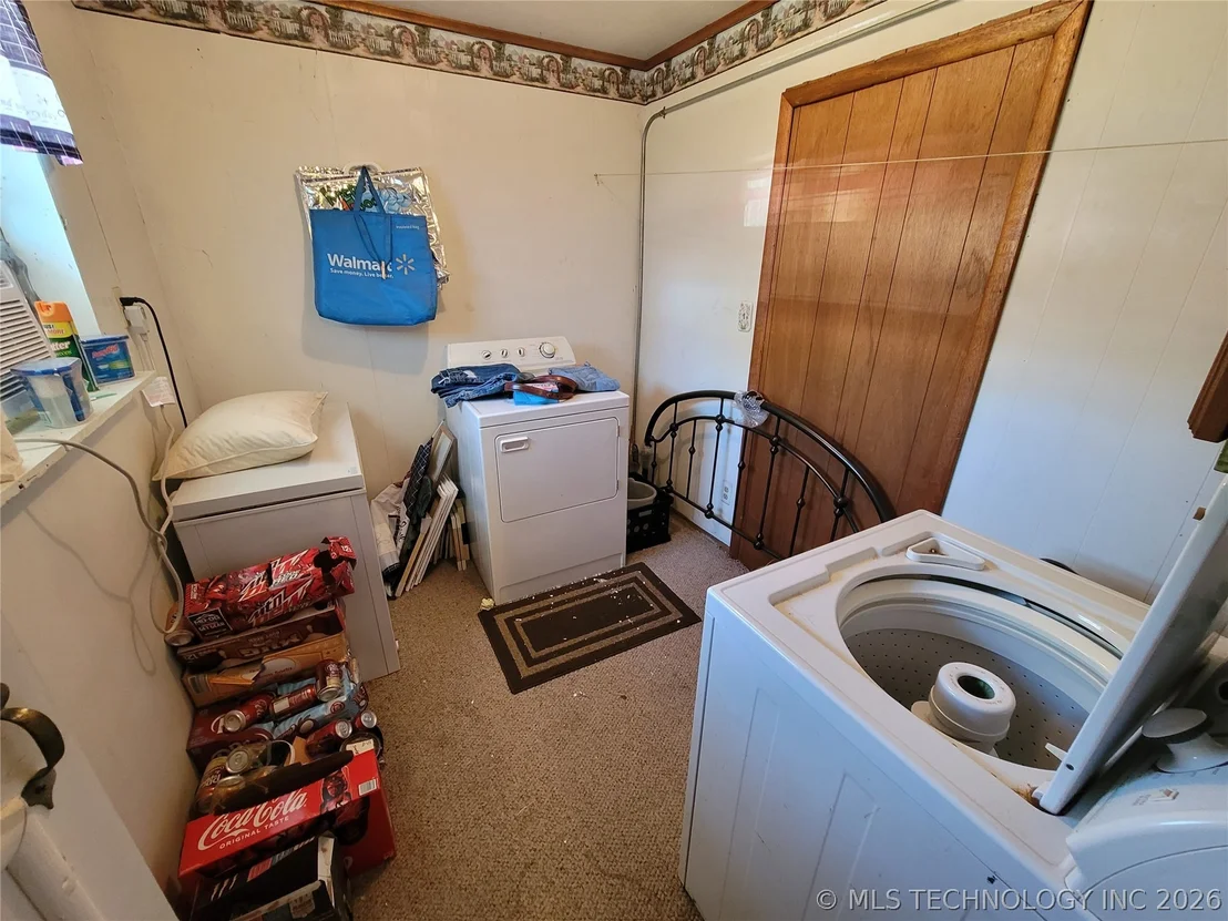 Photo of 416036 La Vista Drive