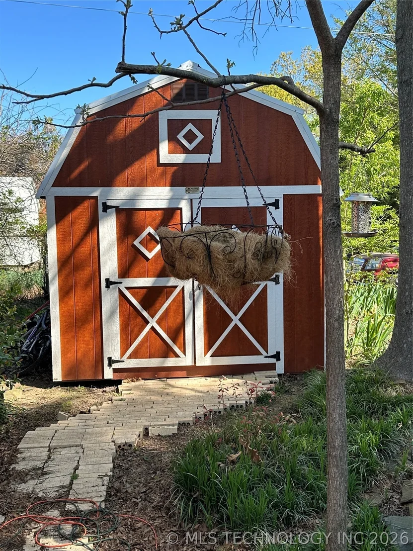 Photo of 101 Juniper Drive