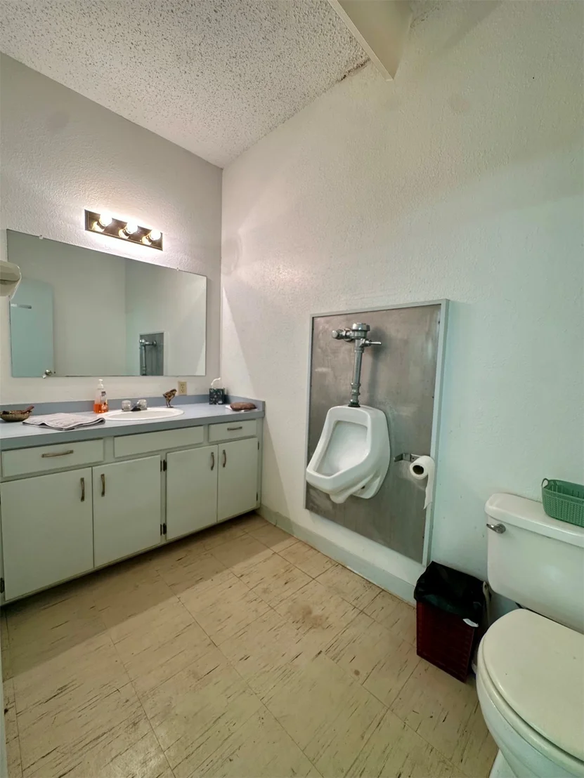 Photo of 4550 Enos Road