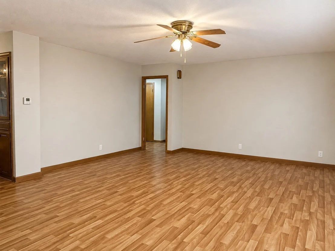 Photo of 1908 Lakeview Drive