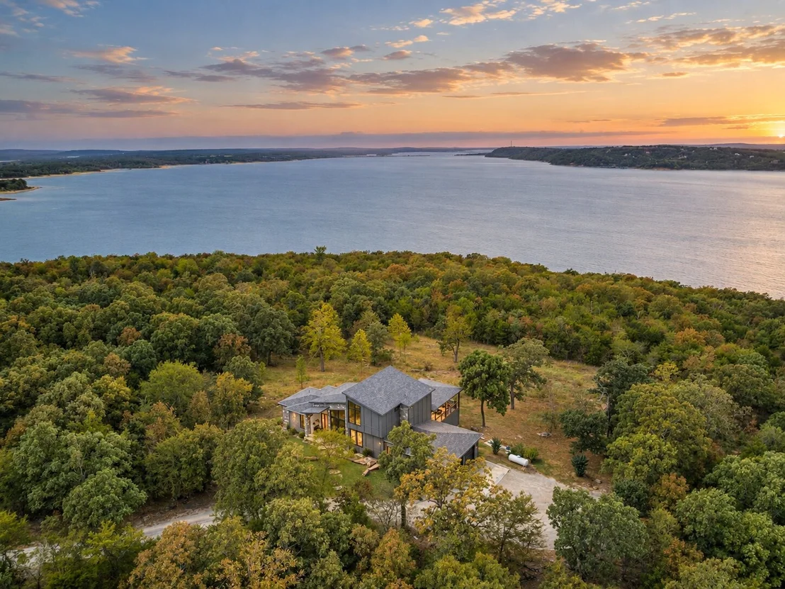 Photo of 1073 Hidden Ridge Road