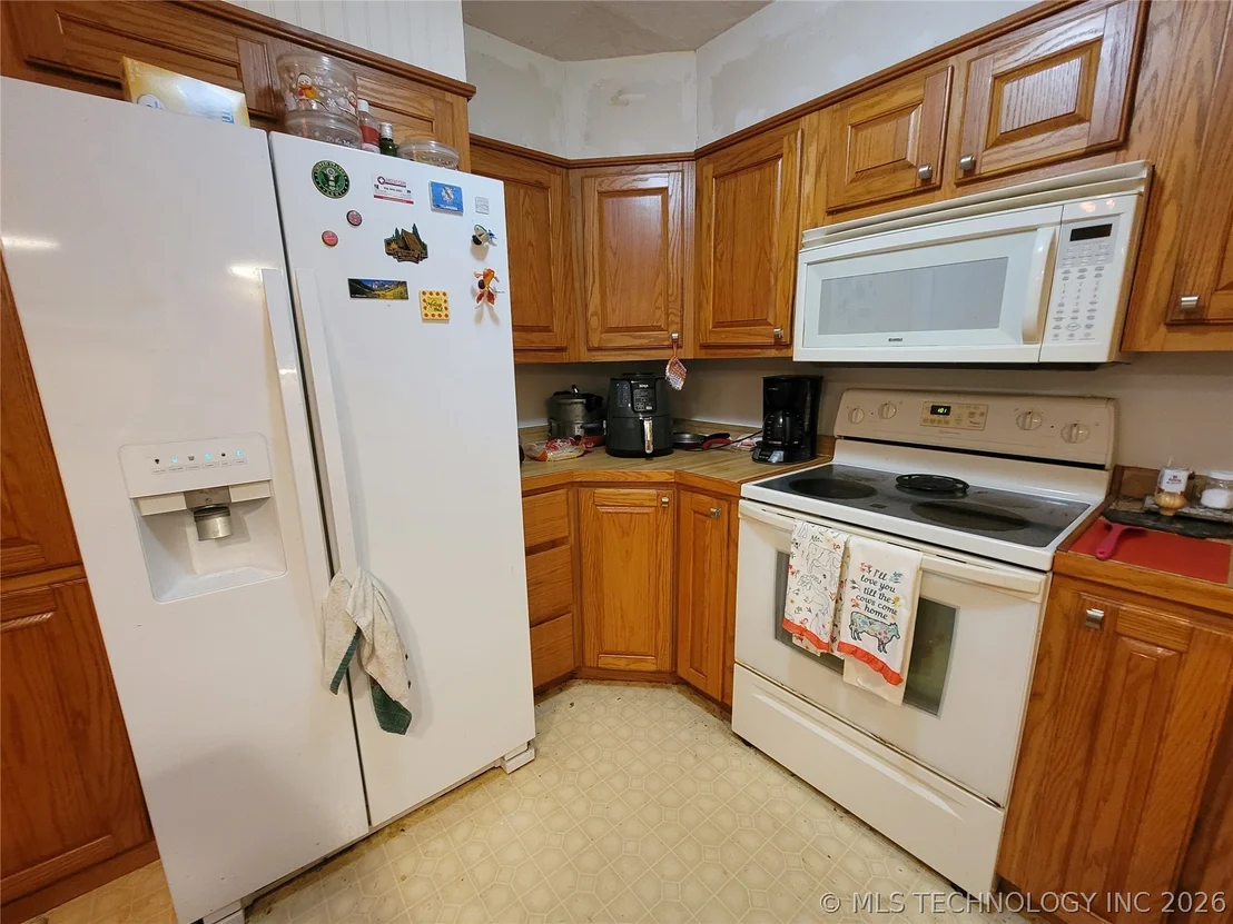 Photo of 416036 La Vista Drive