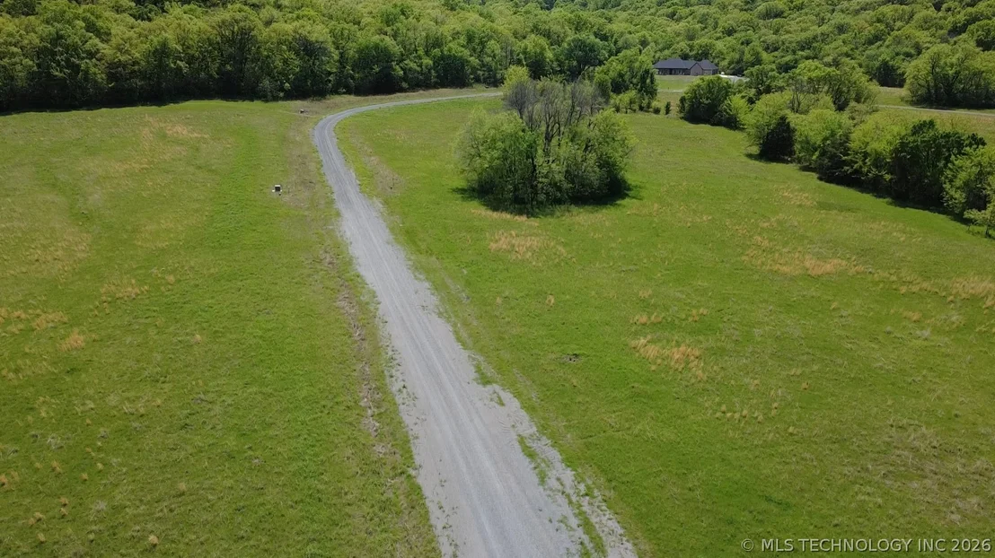 Photo of 421 S Thunder Road