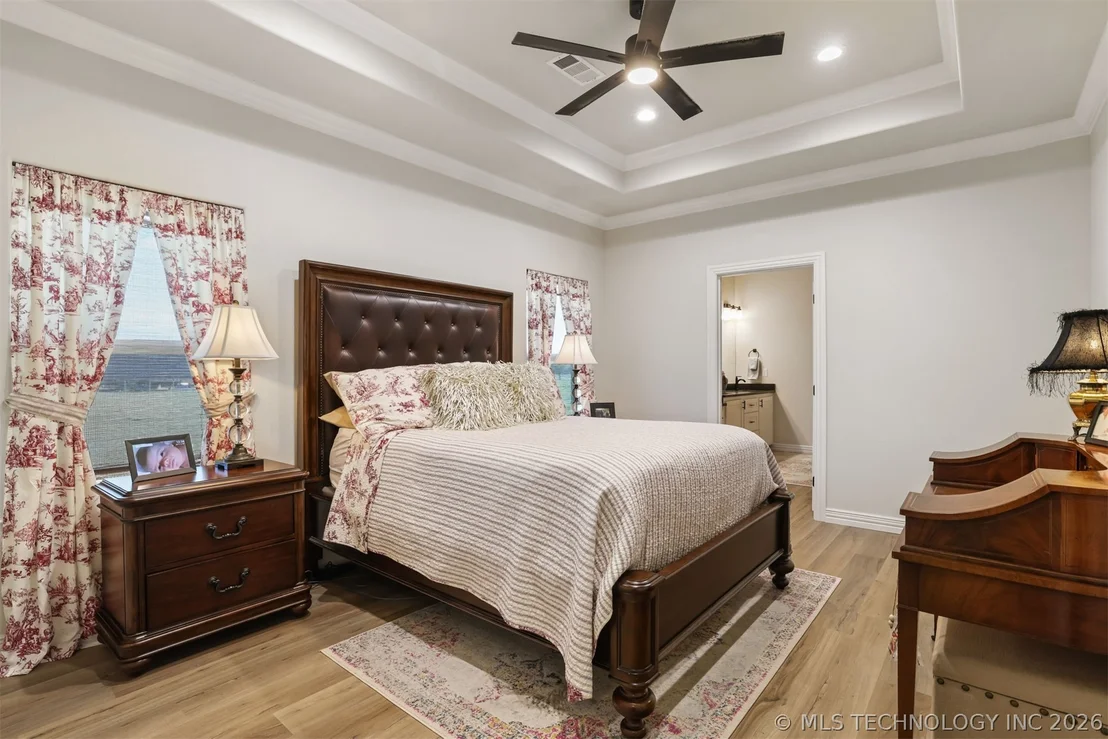 Photo of 302 Peachtree Road