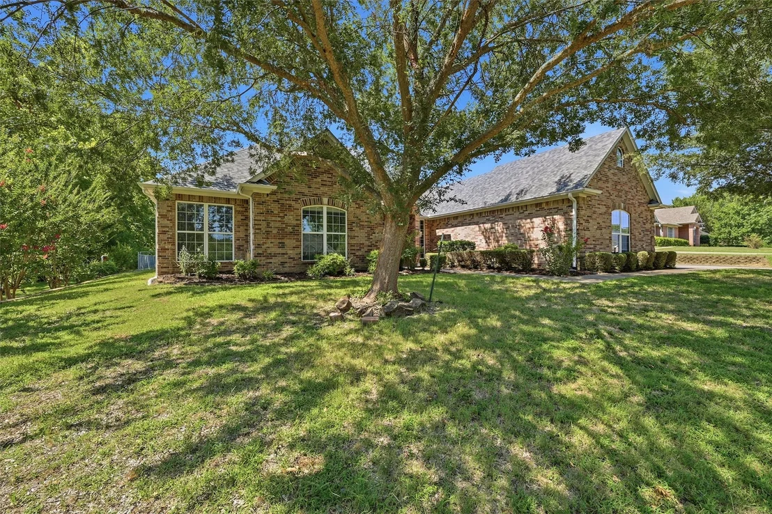 Photo of 3201 Greenbriar