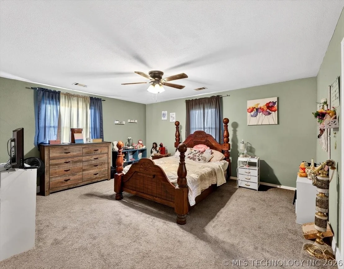 Photo of 602 Martindale Lane