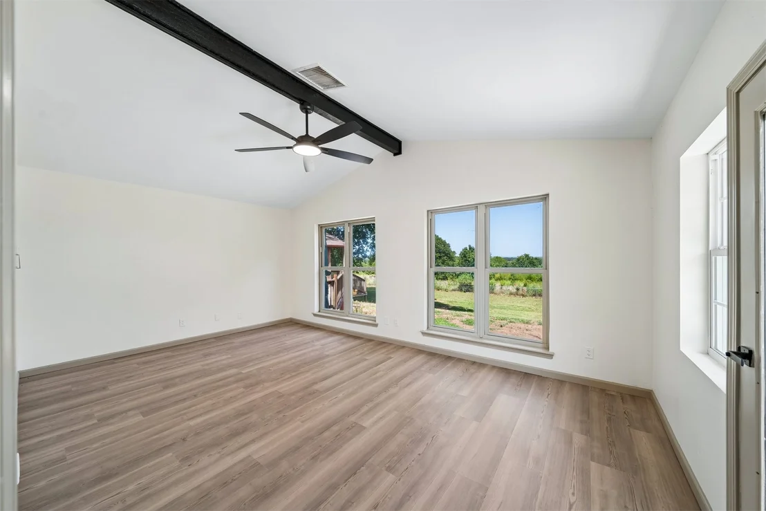 Photo of 31475 Dunegan Road