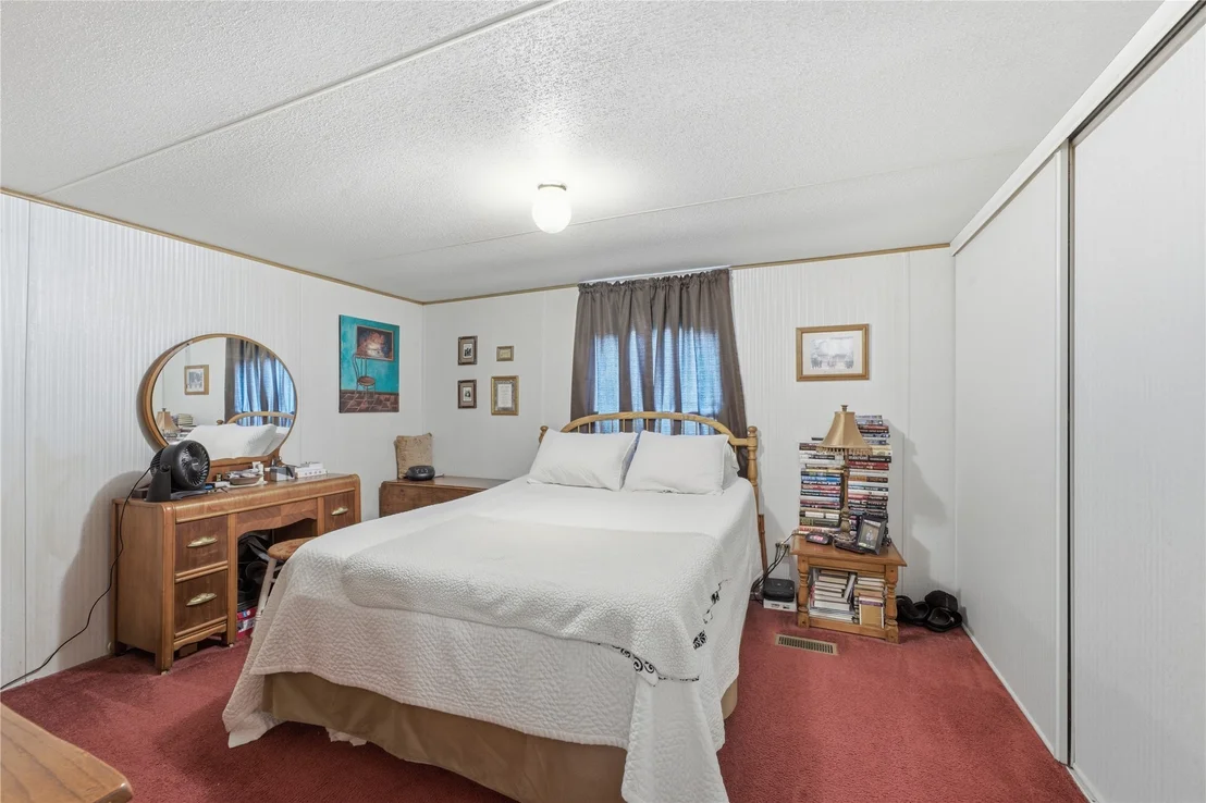 Photo of 73997 S 320 Road