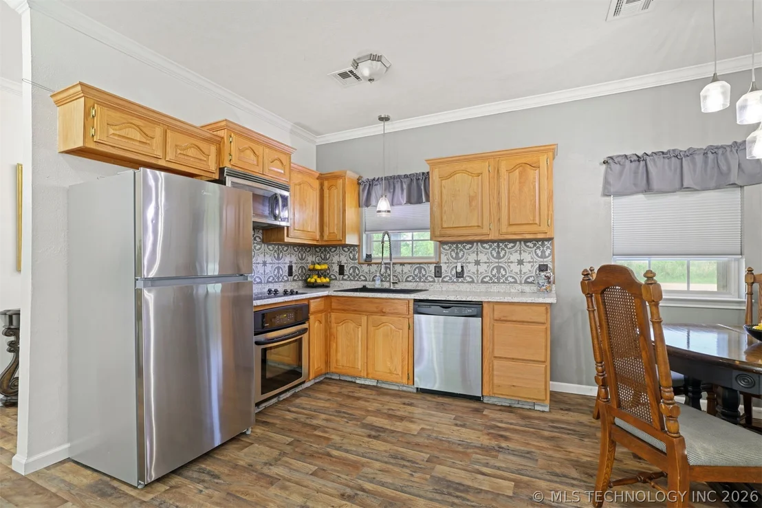 Photo of 7221 Garden Oak Drive