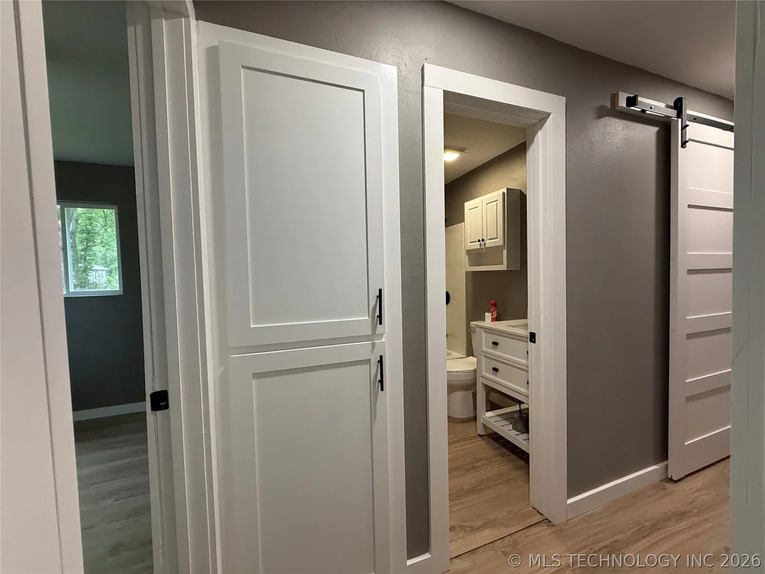 Photo of 702 6th Avenue