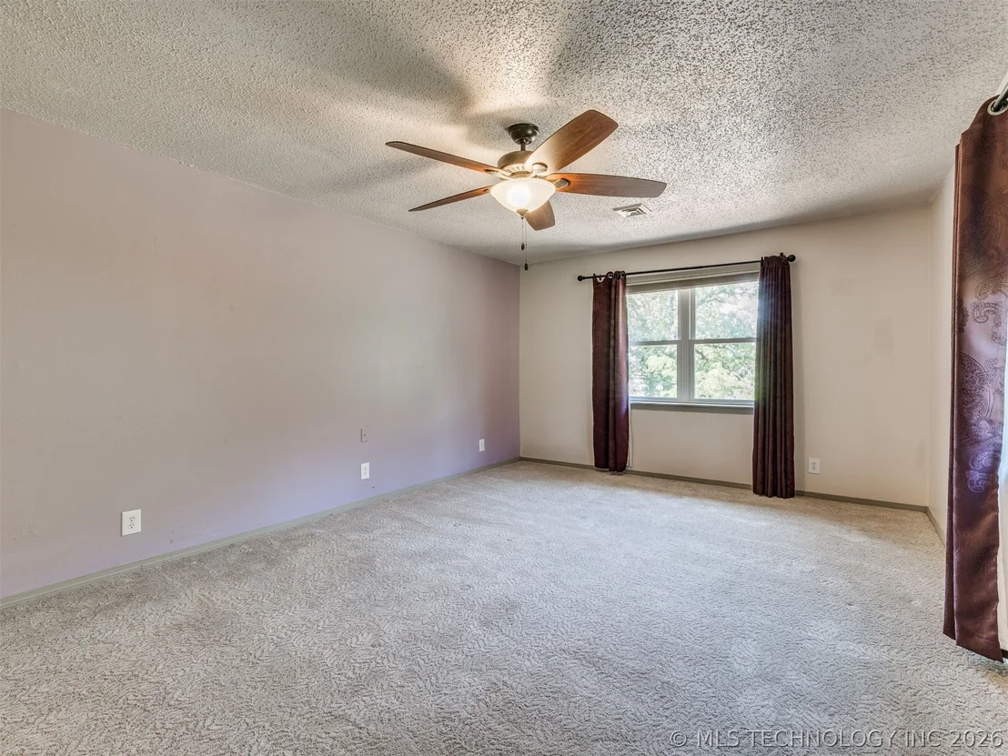 Photo of 1082 Gaines Creek Loop