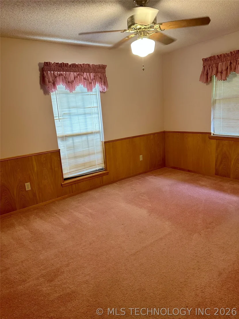 Photo of 122 Shawna
