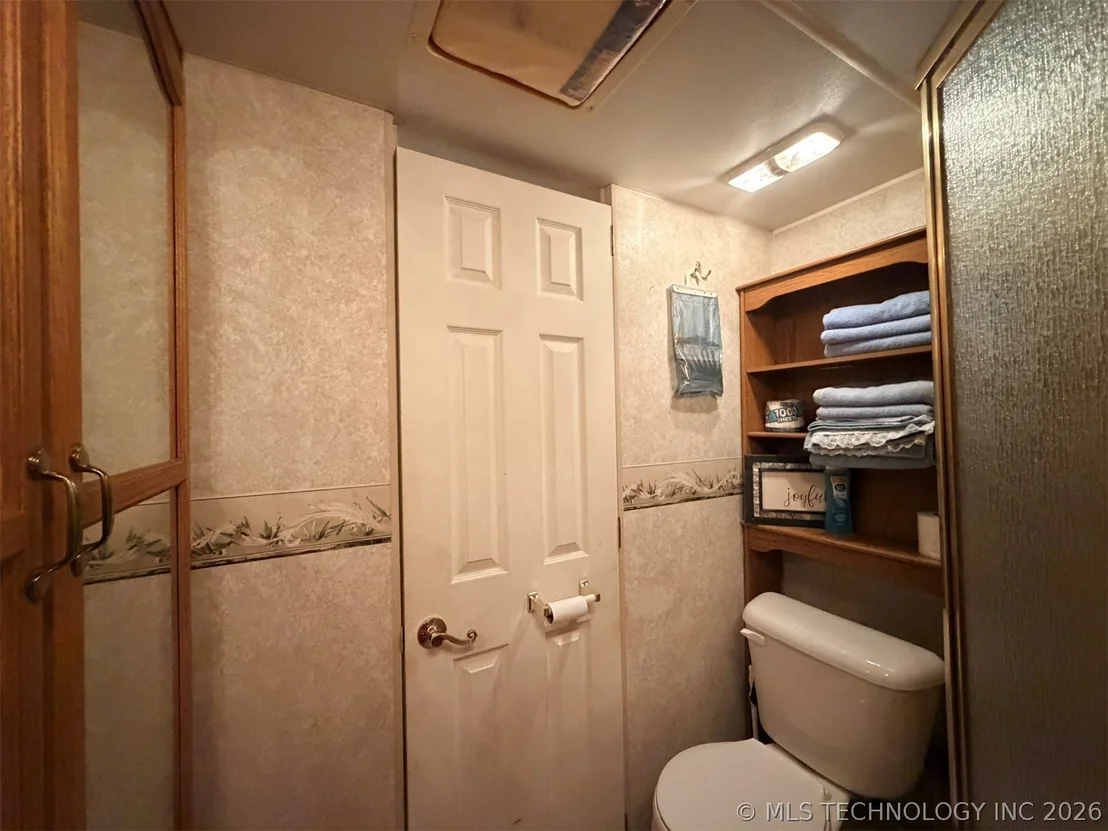 Photo of 280 Cedar Blue