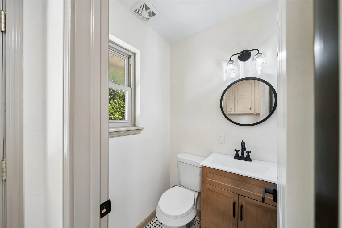 Photo of 31475 Dunegan Road