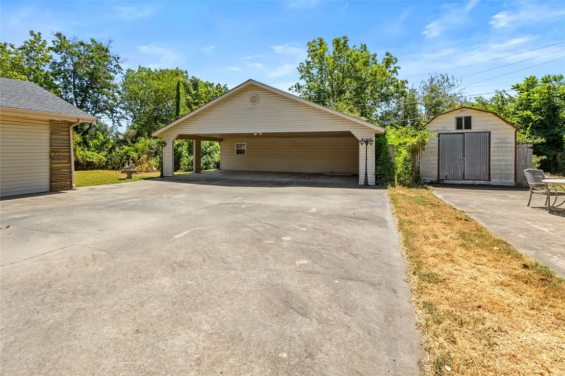 Photo of 509 Sunset Strip