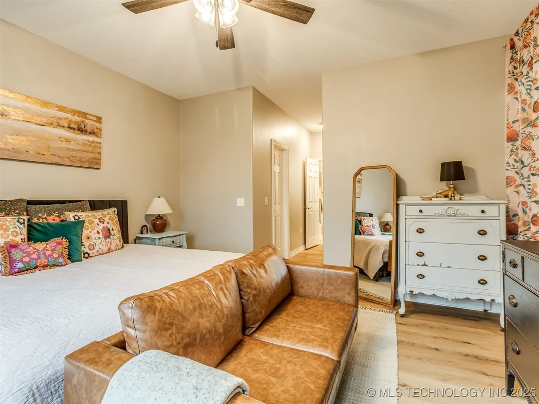 Photo of 2485 Avalon Drive