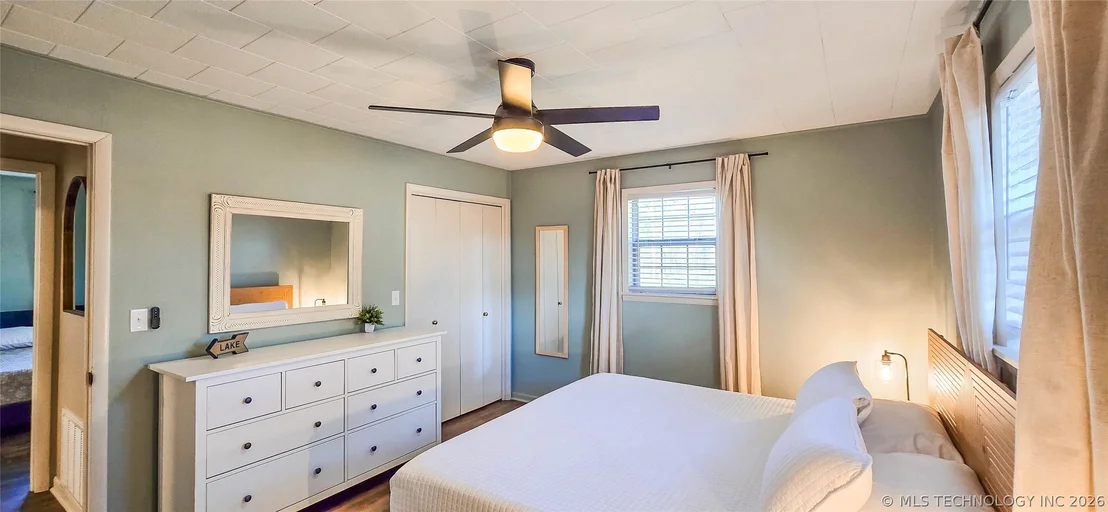 Photo of 1614 Sherwood Road