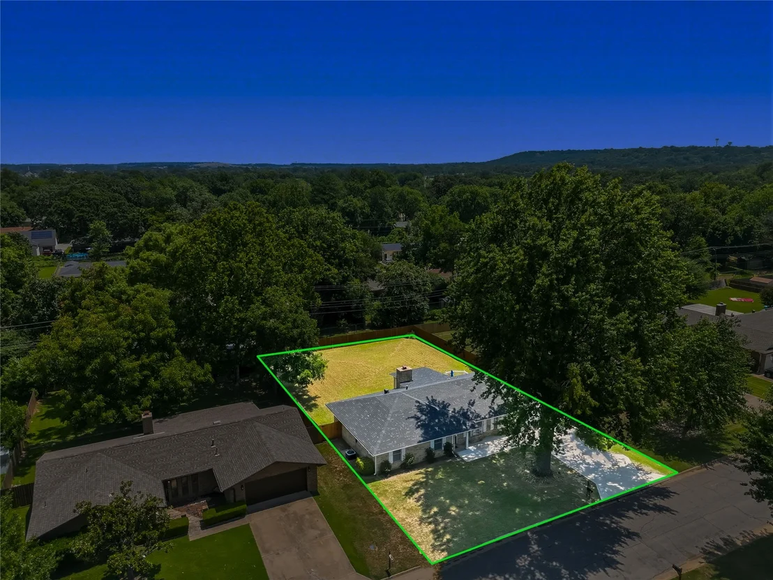 Photo of 8217 Meadow Drive