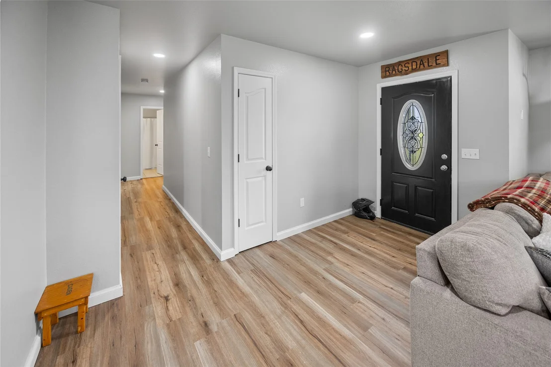 Photo of 4420 W 580