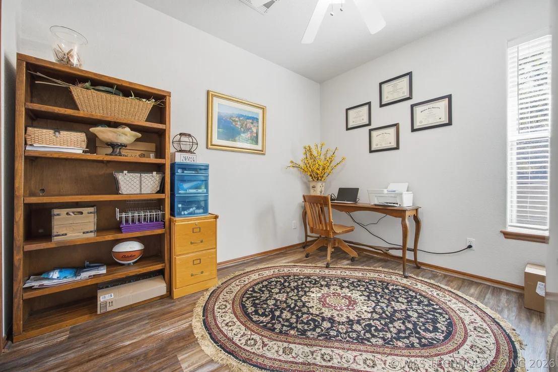Photo of 2445 Avalon Drive