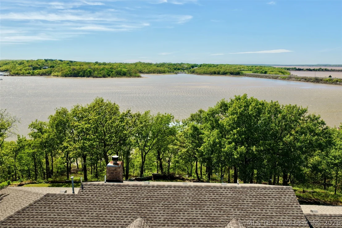 Photo of 324 Falcon Lane