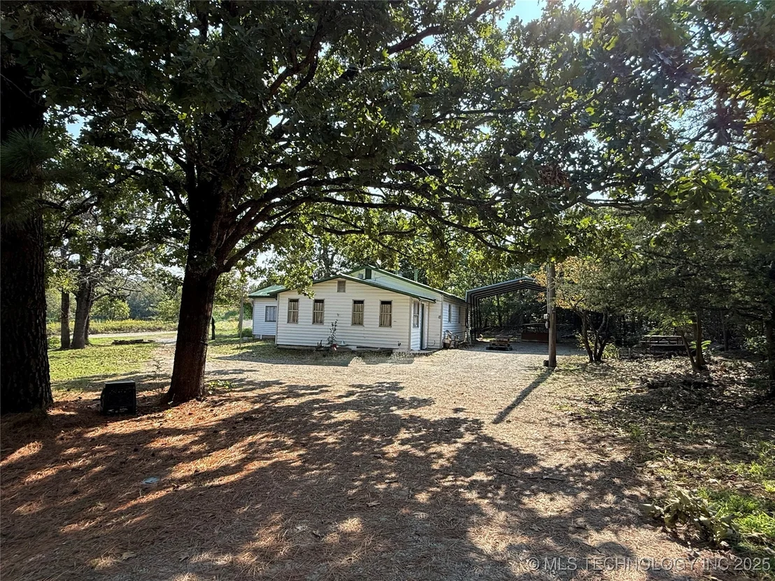 Photo of 319 Lake Drive
