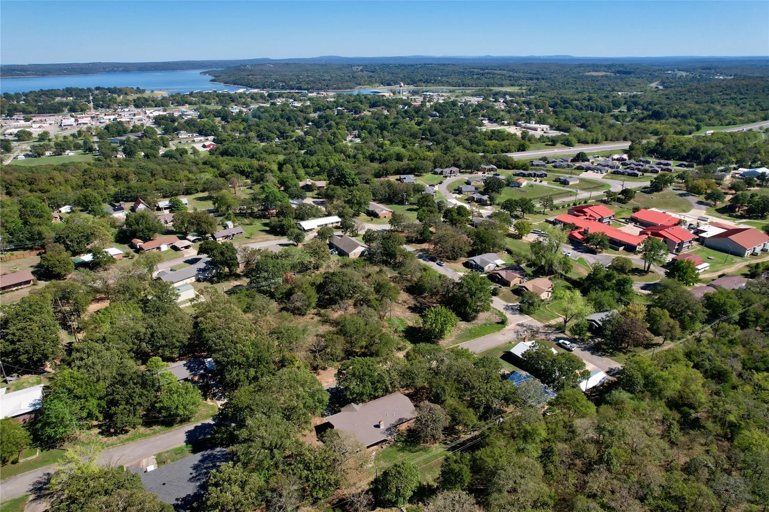 Photo of 121 Gilbert Drive