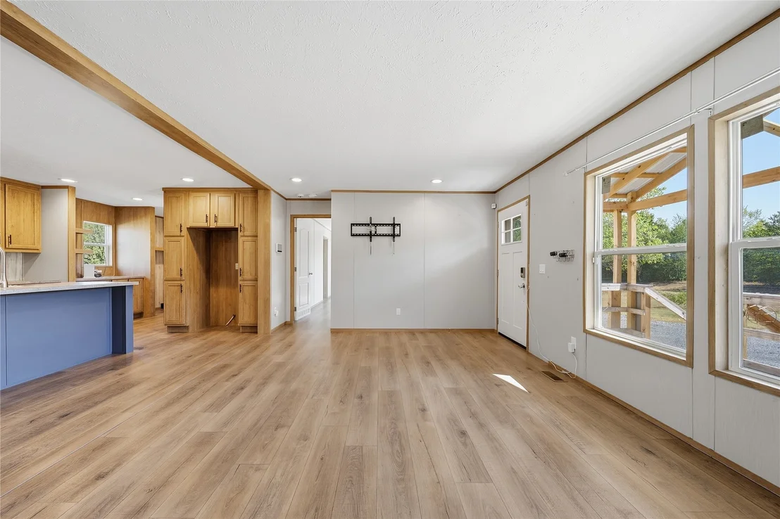 Photo of 615 Jonathan Place