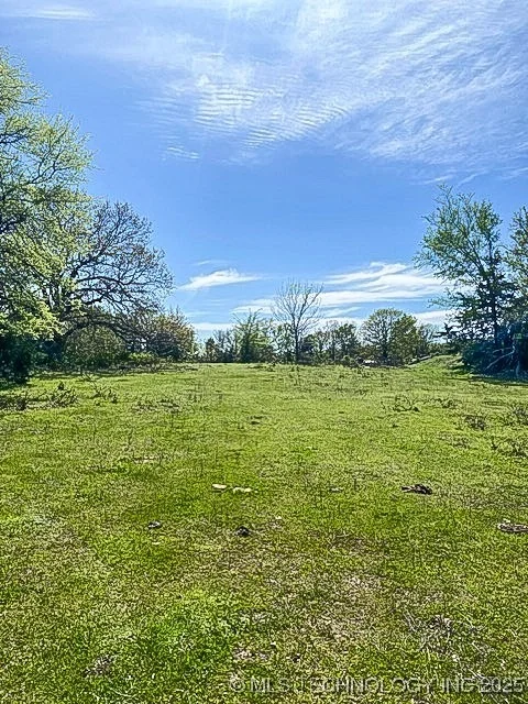 Photo of 160 E Hwy 31