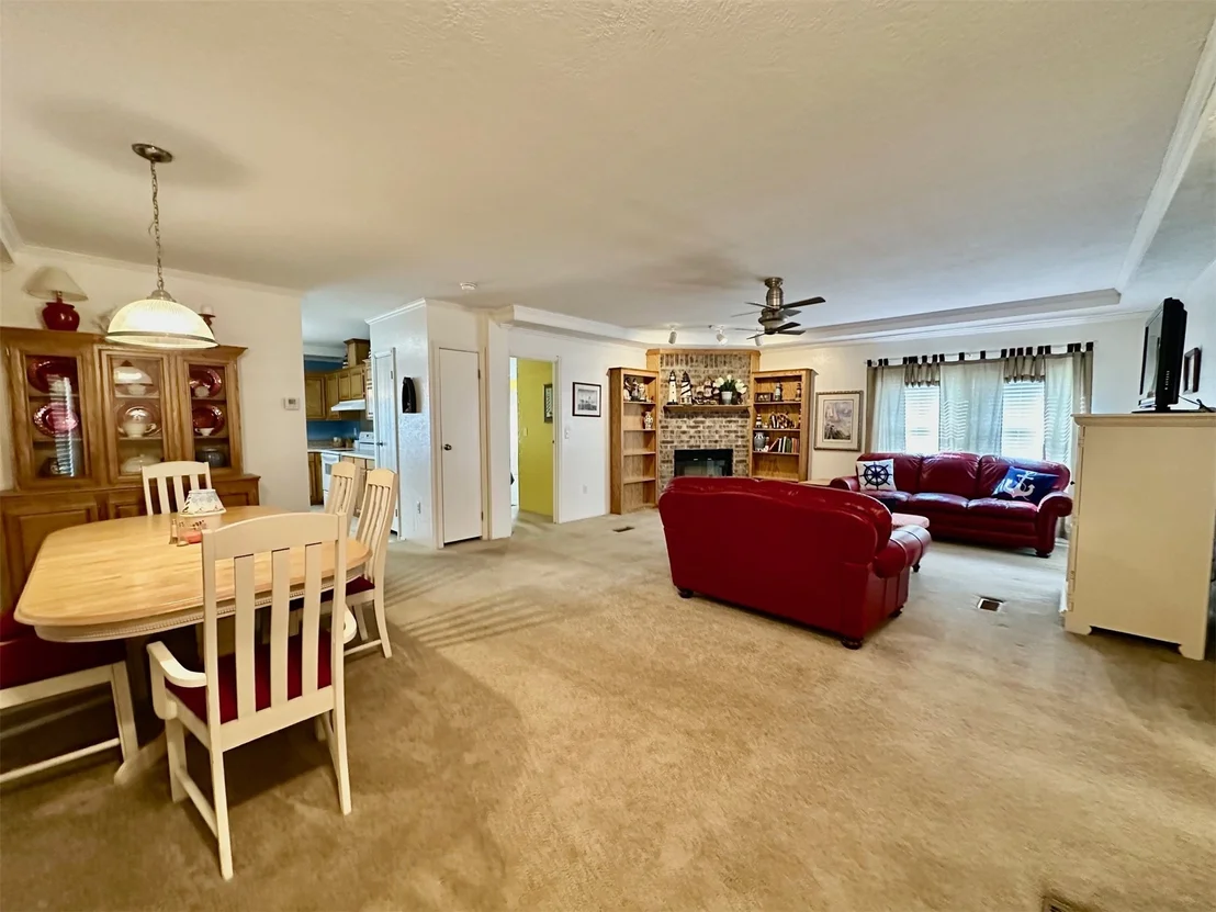 Photo of 3943 Surf Road