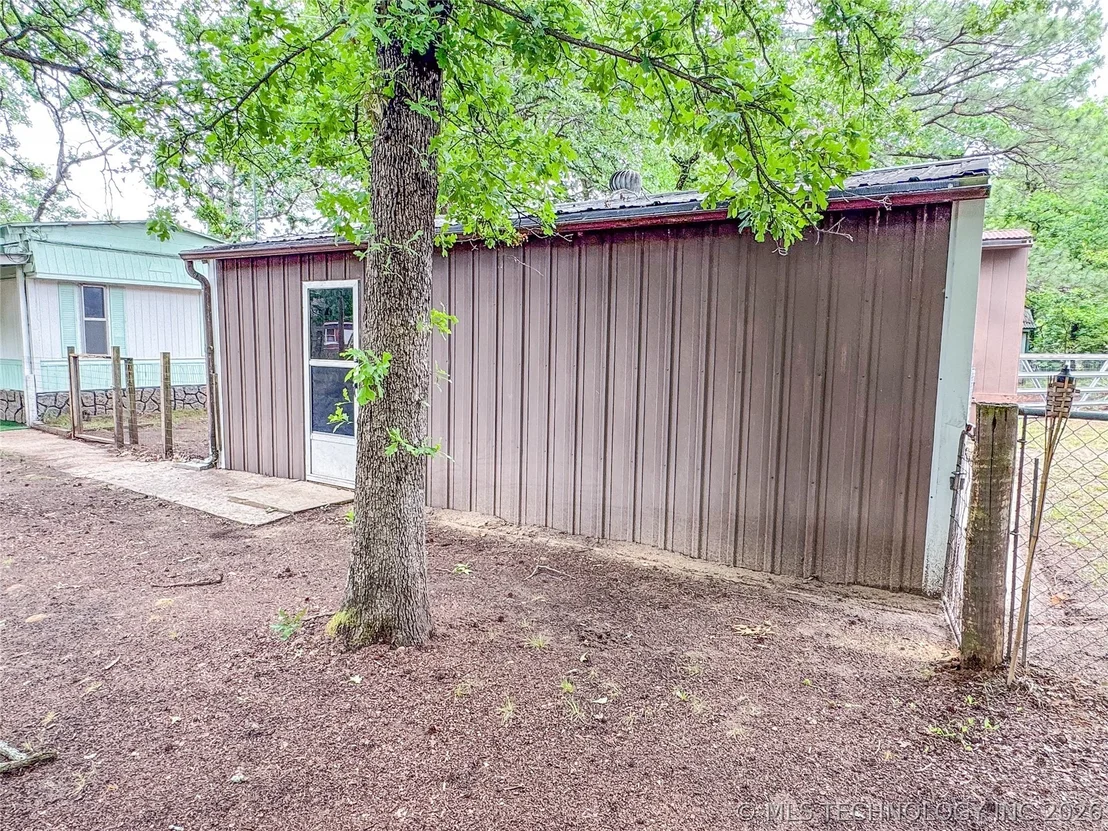 Photo of 114385 Forest Circle