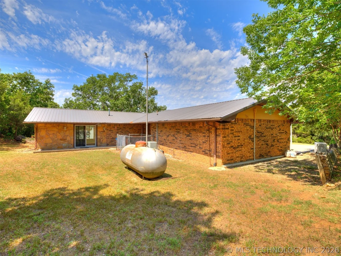Photo of 1082 Gaines Creek Loop