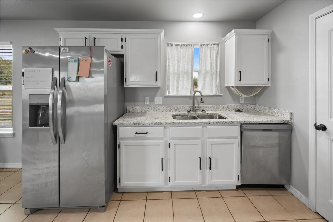 Photo of 4420 W 580