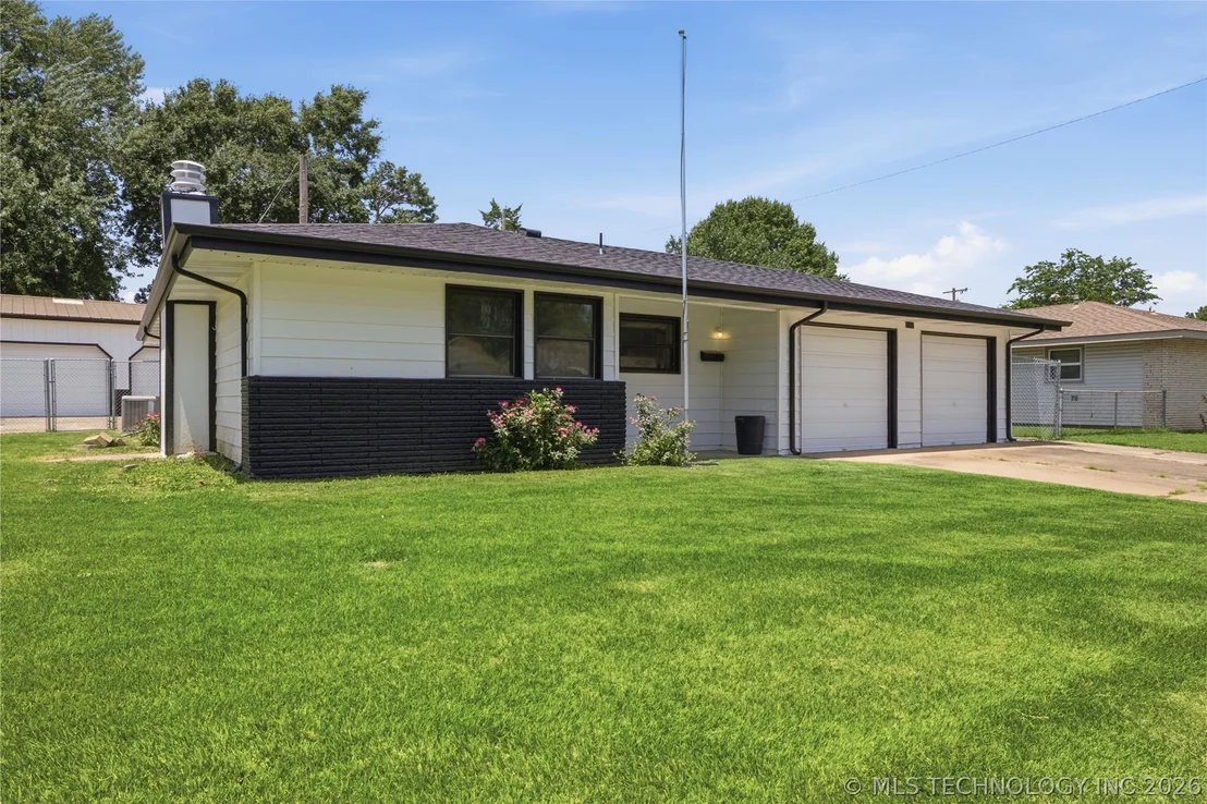 Photo of 501 Warwick Drive