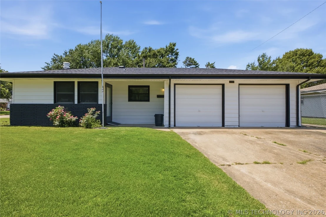 Photo of 501 Warwick Drive