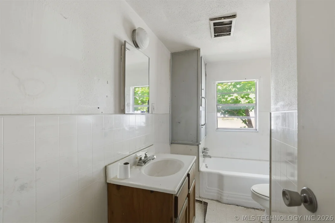 Photo of 503 N Short