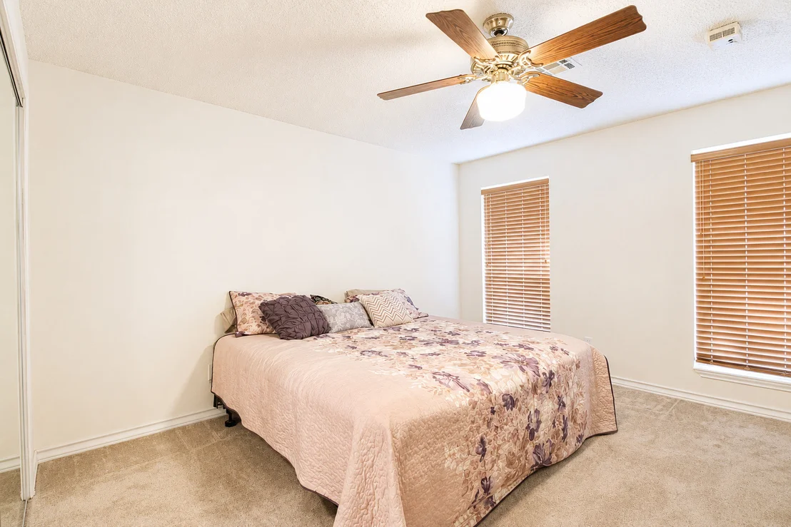 Photo of 3260 Howard Road