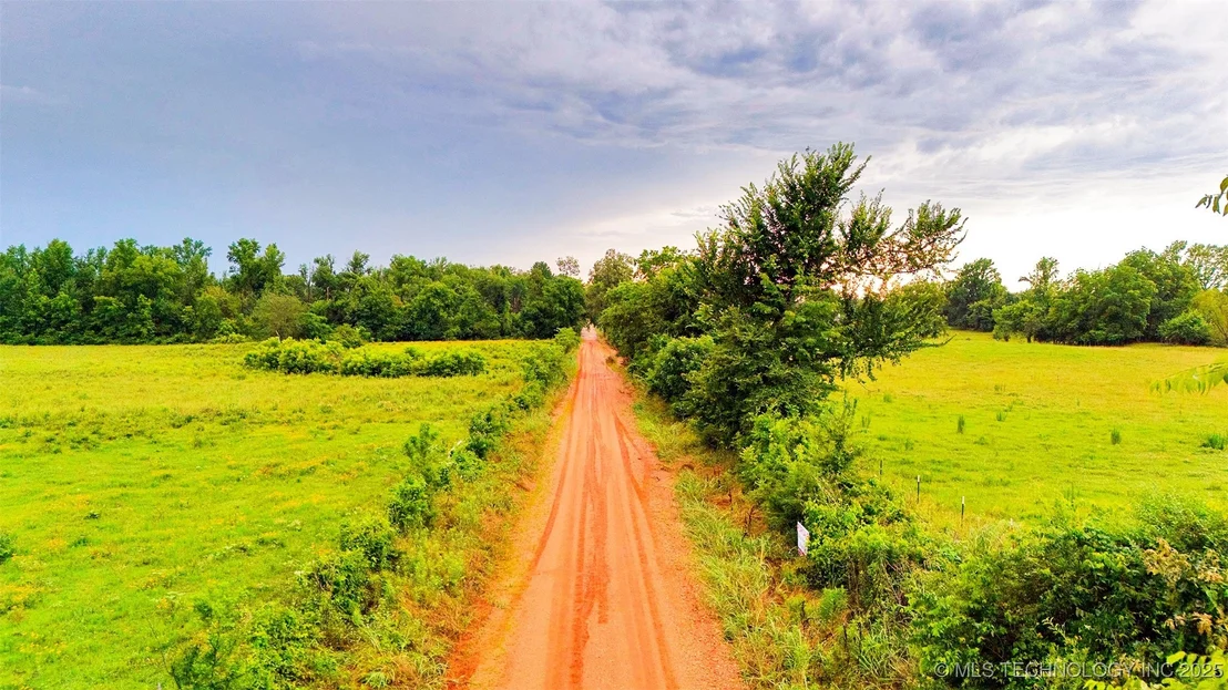 Photo of 1 N Cornerstone Lane